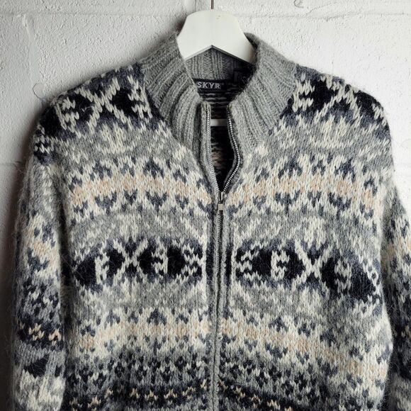 VTG Wool Sweater Fair Isle Crew Neck Womens Small Nordic Scandinavian Print SKYR - Picture 5 of 10